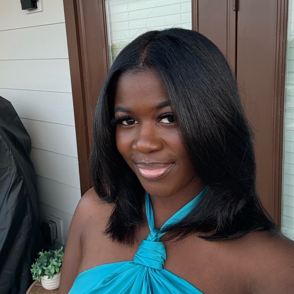 Meet your Posher, Jordyn - Picture 1 of 1